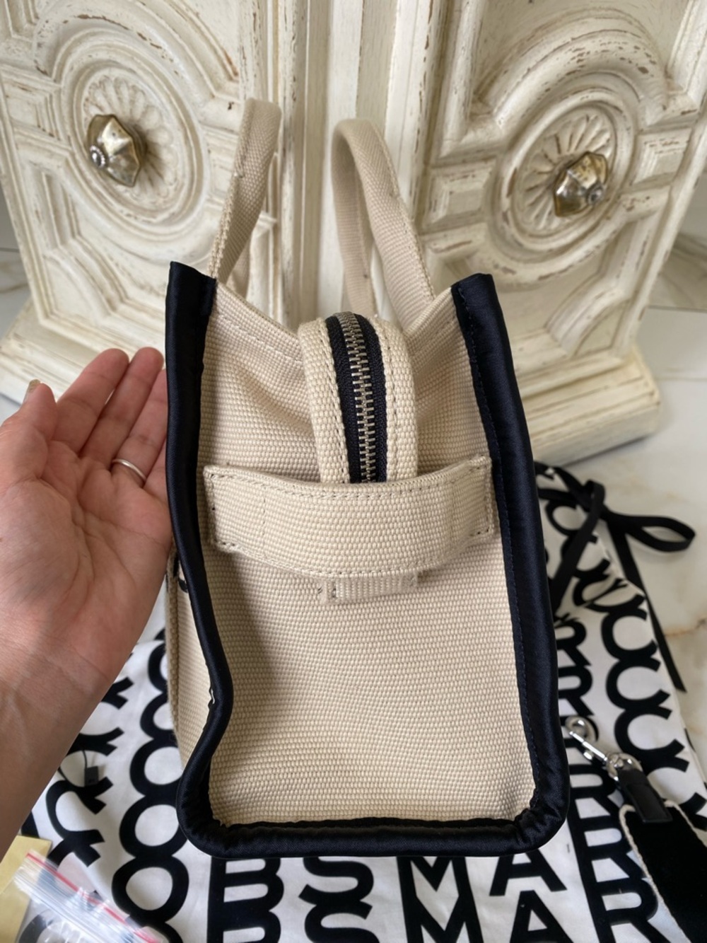 NWOT Marc Jacobs THE JACQUARD SMALL TOTE BAG Warm Sand and Black (10”Lx 5”Dx8”H) - Picture 8 of 17